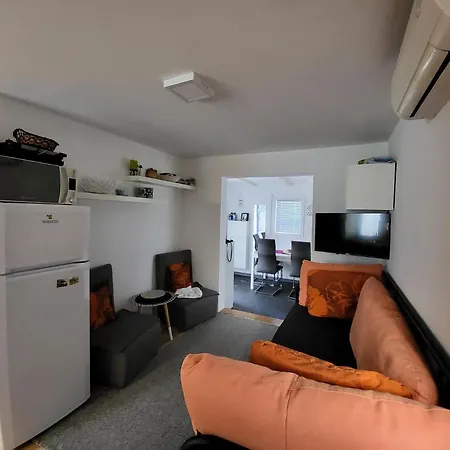 Mandrina House Дом отдыха